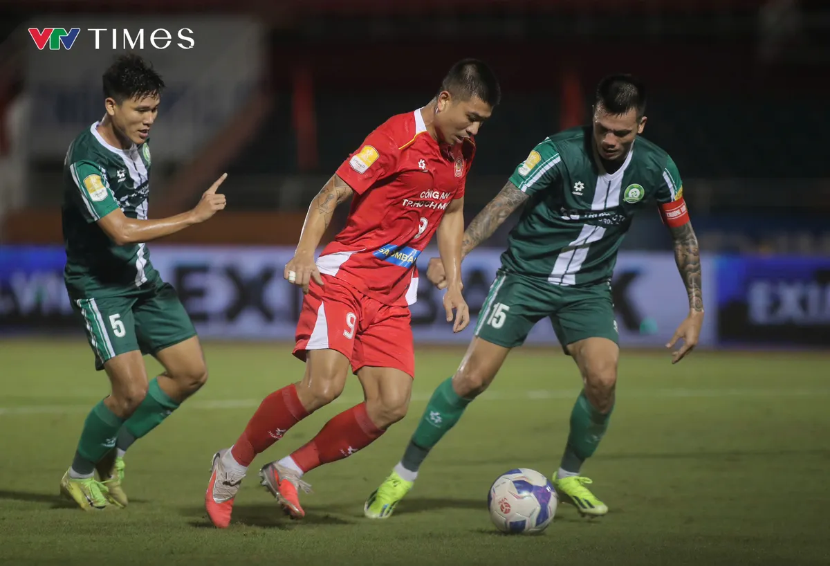 Công an TP Hồ Chí Minh giành vé vào bán kết Cúp Quốc gia- Ảnh 1.