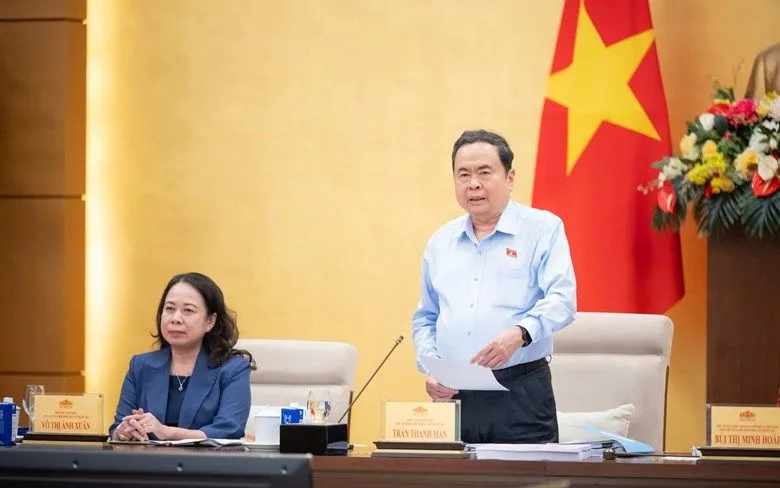 Chủ tịch Quốc hội Trần Thanh Mẫn, Chủ tịch Hội đồng Bầu cử Quốc gia phát biểu kết luận phiên họp 