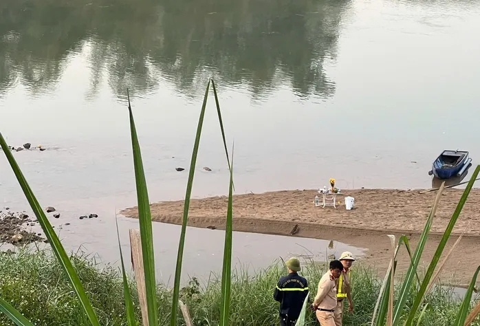 Đại úy Công an ở Khánh Hòa hy sinh khi truy bắt cát tặc - Ảnh 2.