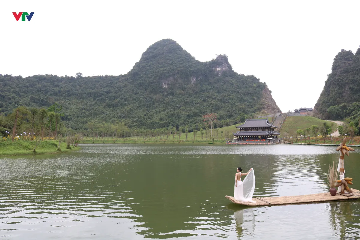 Thung Ui - Điểm nhấn mới trong kh&ocirc;ng gian văn h&oacute;a t&acirc;m linh của v&ugrave;ng đất Cố đ&ocirc; Hoa Lư- Ảnh 9.