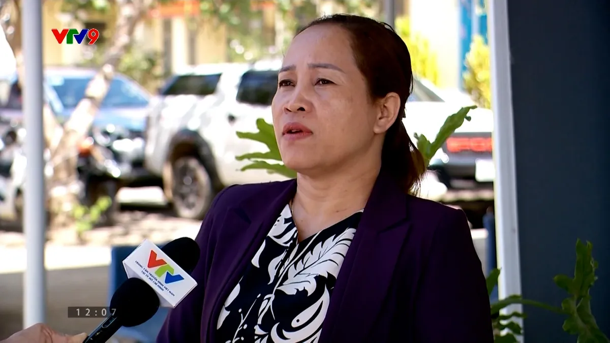 pnhn-2103-1 cao thị hiền.jpg