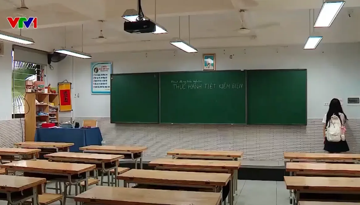 Xây dựng lối sống tiết kiệm, gìn giữ nguồn lực cho tương lai - Ảnh 1.