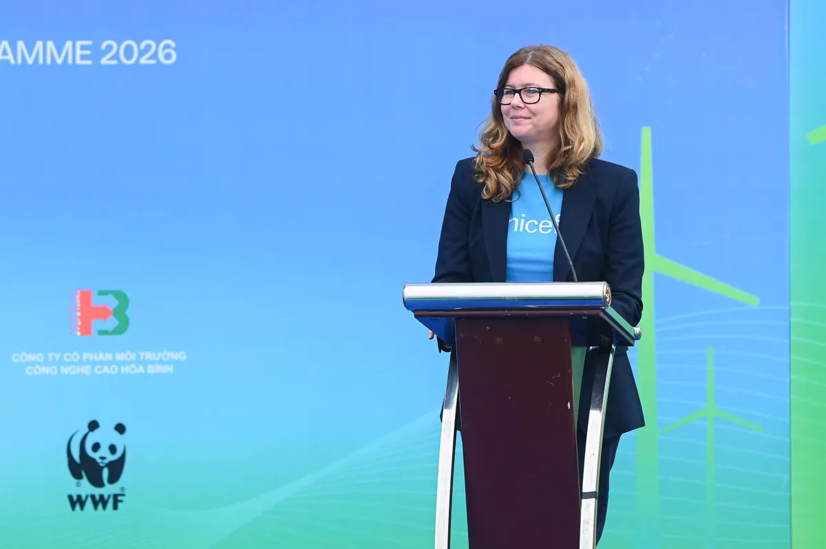 Khơi dậy h&agrave;nh động xanh từ h&ocirc;m nay: Khi bảo vệ nước, kh&iacute; hậu v&agrave; kh&ocirc;ng kh&iacute; trở th&agrave;nh tr&aacute;ch nhiệm chung - Ảnh 2.