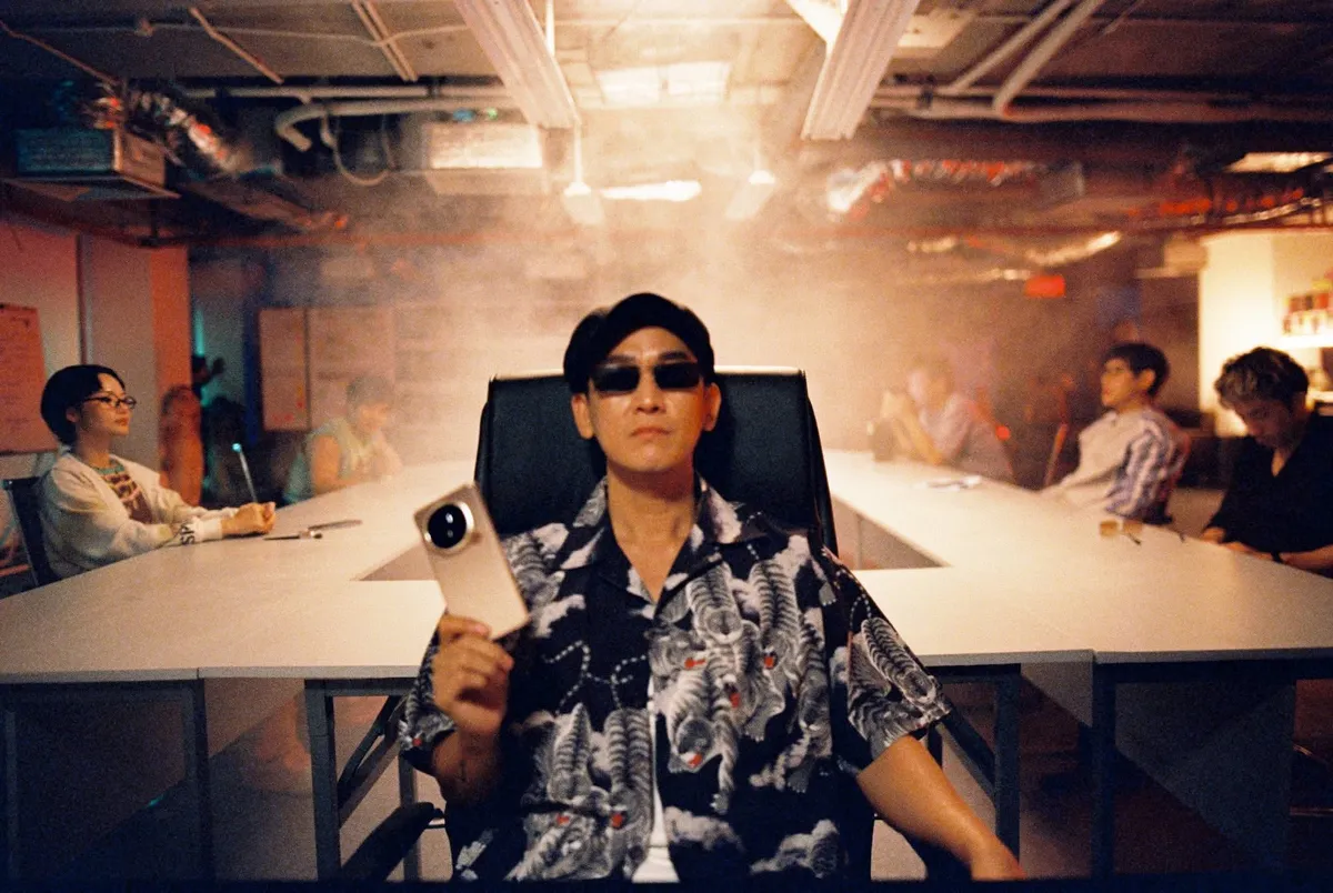 Hứa Vĩ Văn v&agrave; chuỗi phim mới sau th&agrave;nh c&ocirc;ng đi v&agrave;o lịch sử điện ảnh Việt của Mưa đỏ - Ảnh 2.