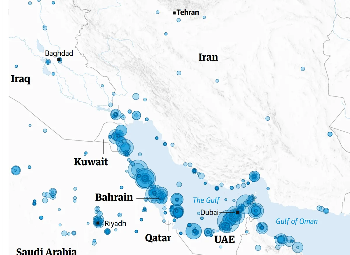 Iran đe dọa "ph&aacute; hủy" hạ tầng năng lượng khu vực Trung Đ&ocirc;ng v&agrave; đ&oacute;ng cửa eo Hormuz - Ảnh 3.