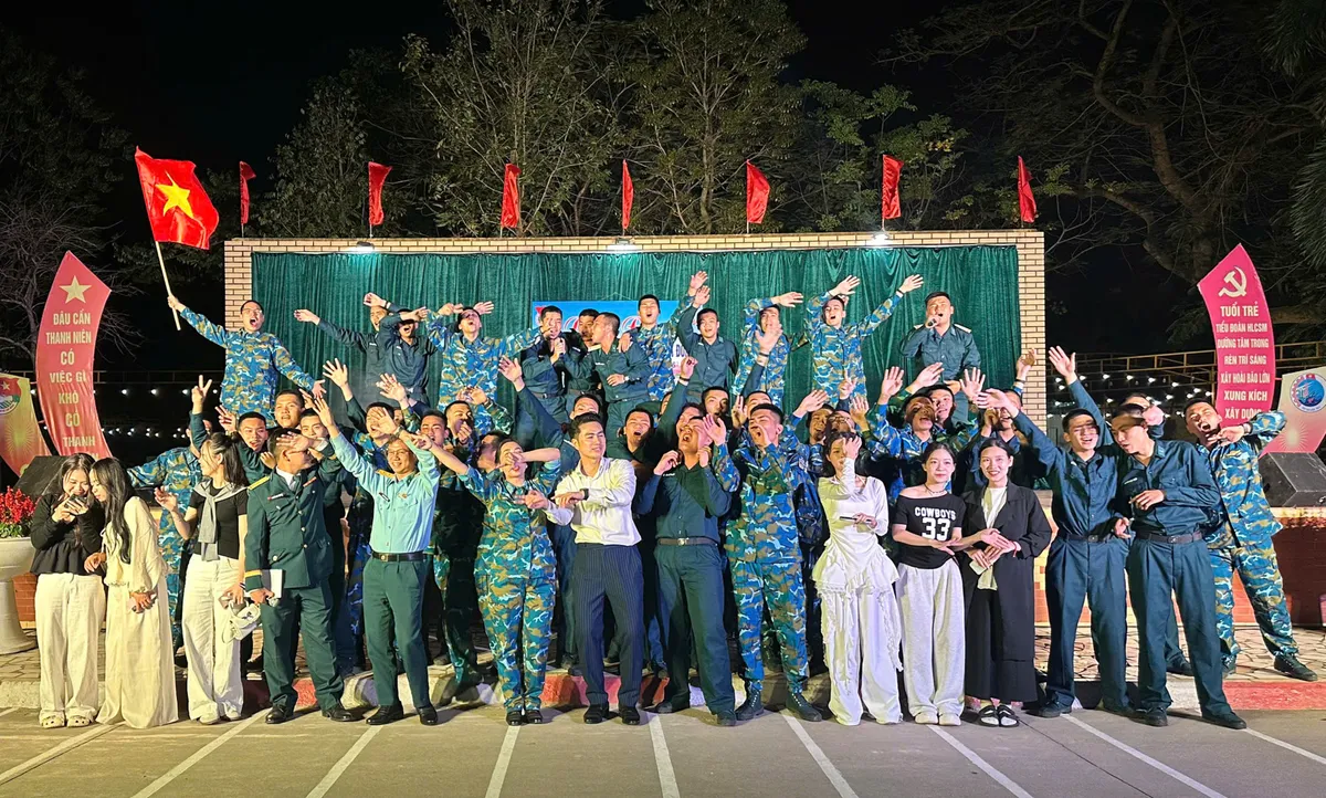 Tuổi trẻ Sư đo&agrave;n 361: Viết tiếp truyền thống anh h&ugrave;ng từ những giờ huấn luyện đầu ti&ecirc;n - Ảnh 2.