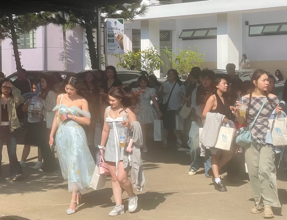 Hơn 1.500 fan tiếp lửa cho dự &aacute;n &acirc;m nhạc đặc biệt của Mason Nguyễn - Ảnh 2.