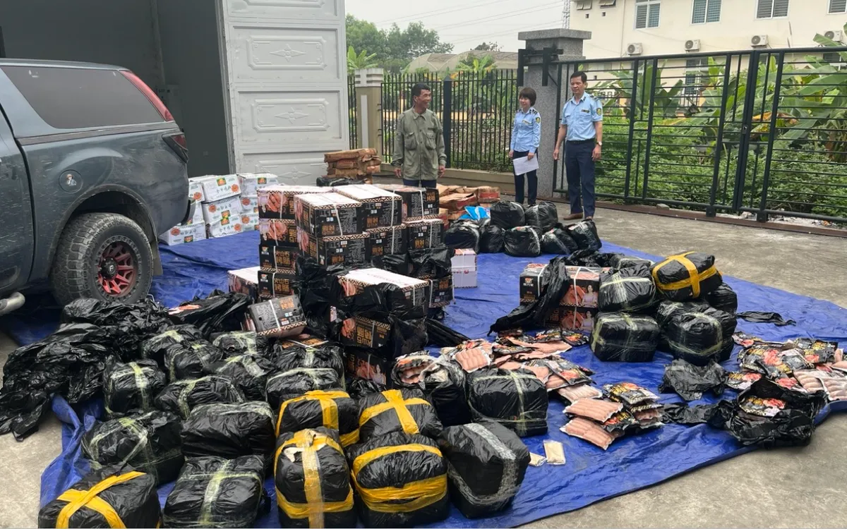 Tuyên Quang: Lực lượng QLTT phát hiện và tạm giữ hơn 2,3 tấn thực phẩm không rõ nguồn gốc