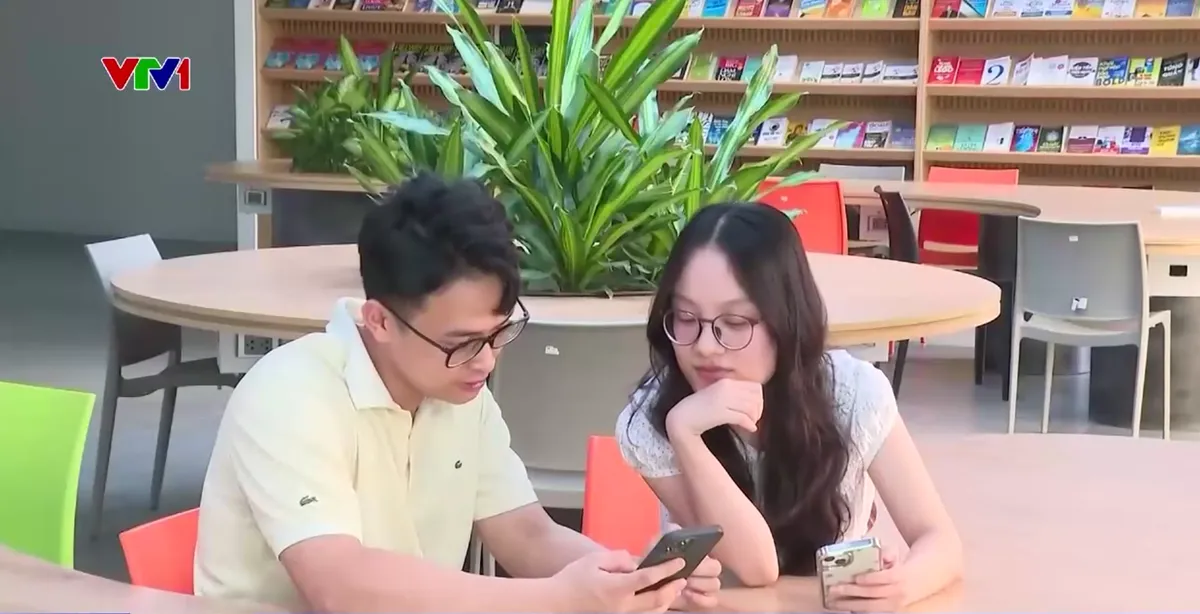 Nội dung A.I. b&ugrave;ng nổ tr&ecirc;n mạng x&atilde; hội: Lợi &iacute;ch song h&agrave;nh c&ugrave;ng rủi ro - Ảnh 2.