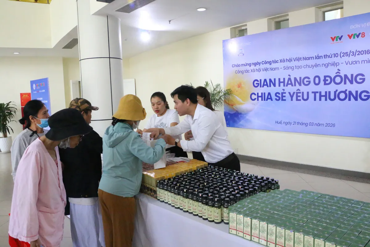 Tuổi trẻ VTV hỗ trợ bệnh nhân khó khăn tại Huế - Ảnh 4.