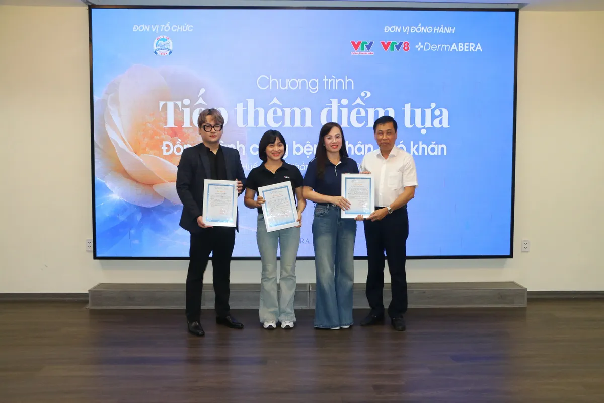 Tuổi trẻ VTV hỗ trợ bệnh nhân khó khăn tại Huế - Ảnh 1.