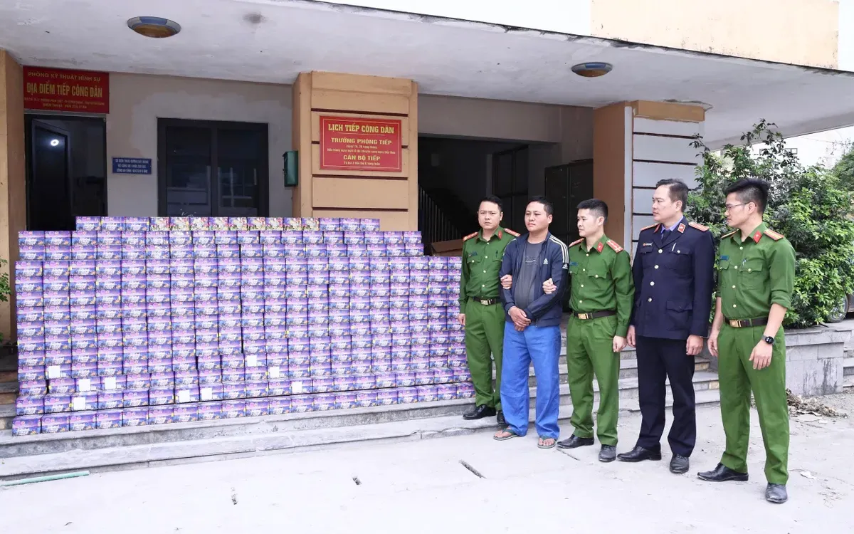 Triệt phá đường dây buôn pháo nổ xuyên biên giới, thu giữ gần 710kg- Ảnh 1. Triệt phá đường dây buôn pháo nổ xuyên biên giới, thu giữ gần 710kg- Ảnh 1.