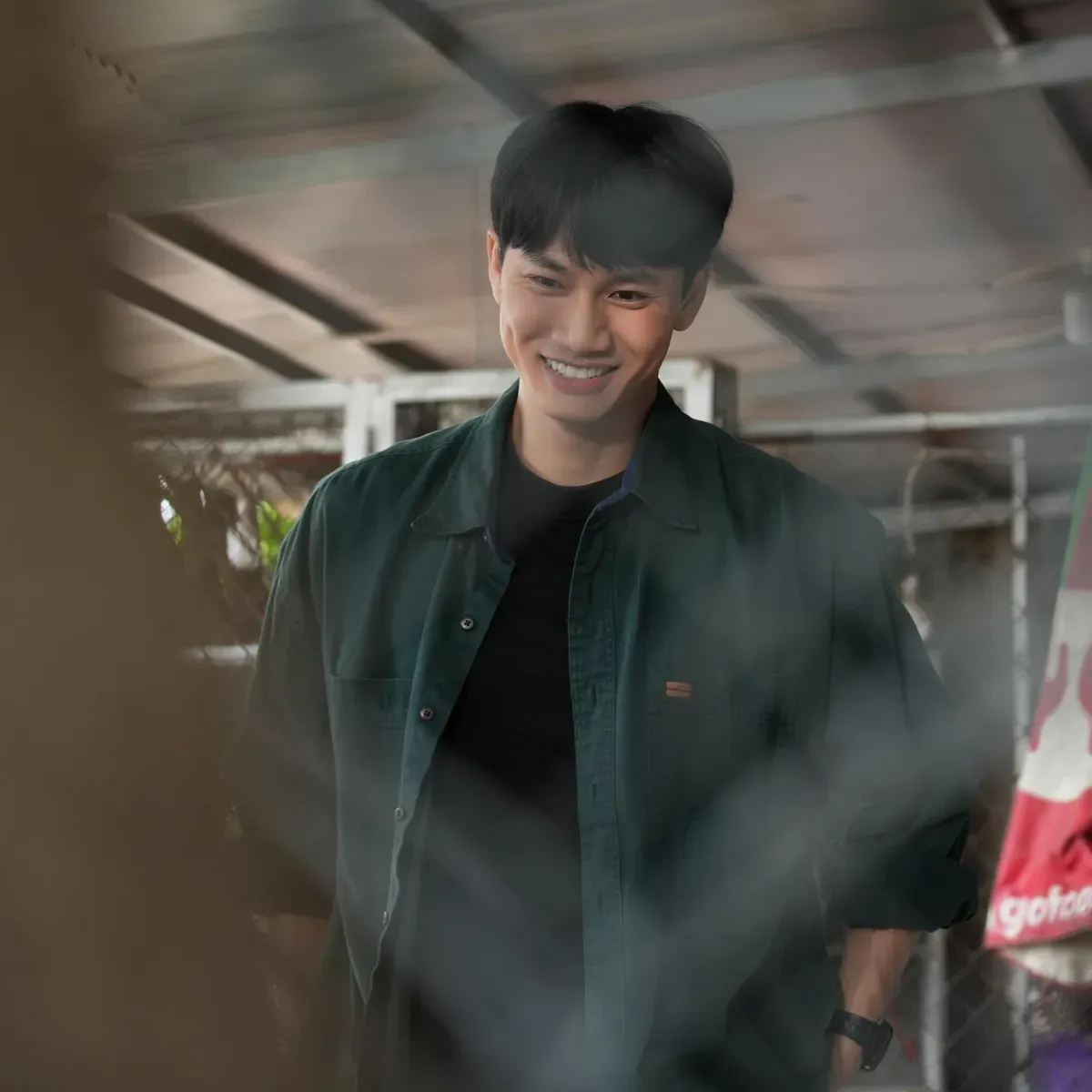 Nam chính "Tuổi trẻ giá bao nhiêu" giữ chuỗi phim ra rạp dịp 30/4 - Ảnh 4.