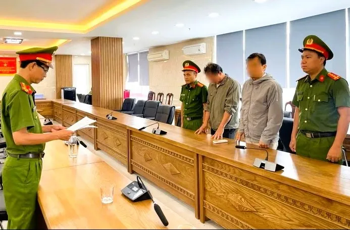 Nhiều chủ doanh nghiệp ở Đà Nẵng mua bán hàng trăm hóa đơn khống, trị giá hàng chục tỷ đồng- Ảnh 1. Nhiều chủ doanh nghiệp ở Đà Nẵng mua bán hàng trăm hóa đơn khống, trị giá hàng chục tỷ đồng- Ảnh 1.