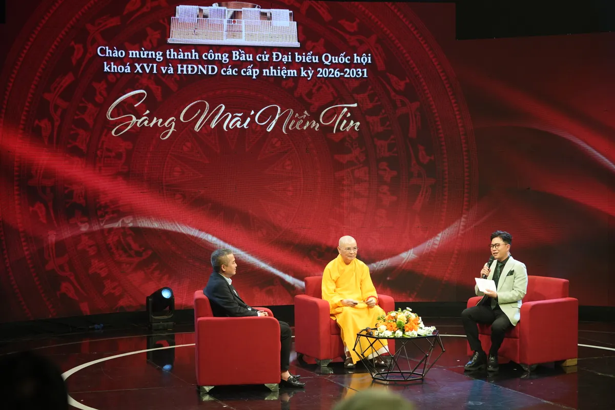 S&aacute;ng m&atilde;i niềm tin: Bản h&ograve;a ca của &yacute; ch&iacute; v&agrave; l&ograve;ng d&acirc;n sau ng&agrave;y hội bầu cử - Ảnh 5.