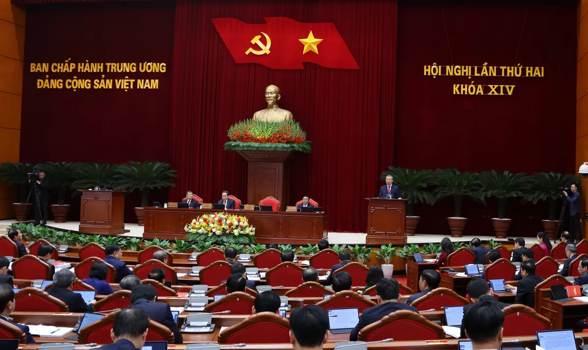 Tổng B&iacute; thư T&ocirc; L&acirc;m: Hội nghị Trung ương 2 xem x&eacute;t, quyết định nhiều nội dung đặc biệt quan trọng - Ảnh 1.