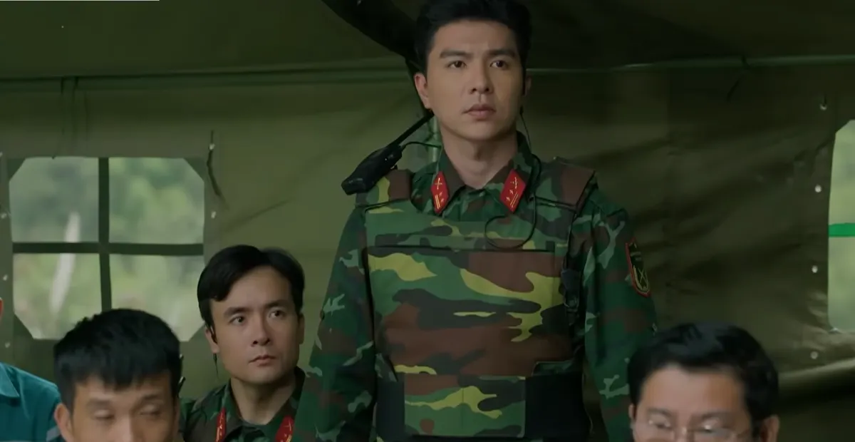 Kh&ocirc;ng giới hạn - Tập 32: Nội bộ nh&oacute;m phản động chĩa s&uacute;ng v&agrave;o nhau, nh&oacute;m con tin được giải cứu - Ảnh 7.