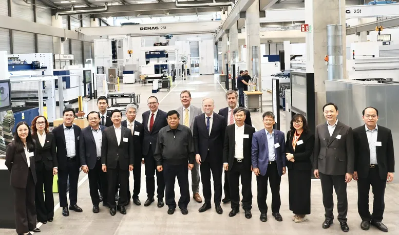Khuyến kh&iacute;ch Tập đo&agrave;n TRUMPF mở rộng đầu tư kinh doanh tại Việt Nam- Ảnh 1.