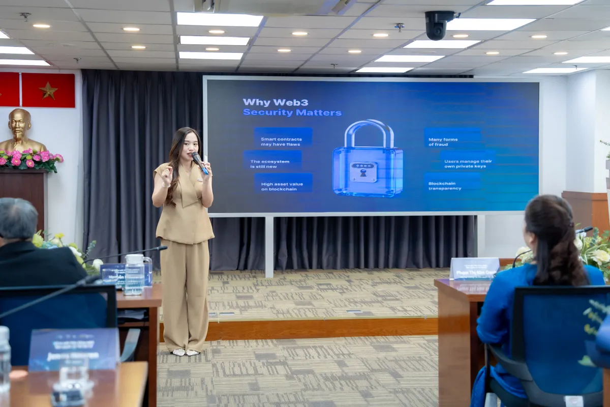 Nhận thức l&agrave; &ldquo;ch&igrave;a kh&oacute;a&rdquo; quan trọng nhất để bảo vệ t&agrave;i sản số - Ảnh 1.