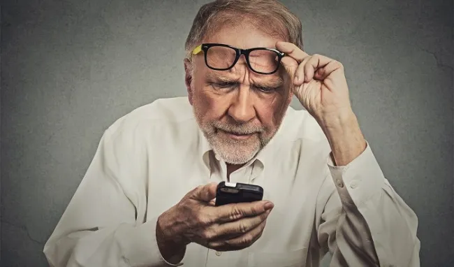 Nguy cơ mắc bệnh mắt tăng theo tuổi, cần chủ động bảo vệ thị lực- Ảnh 1.