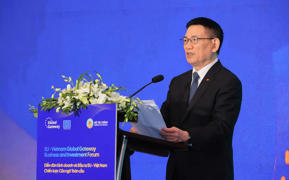 Phó Thủ tướng Chính phủ Hồ Đức Phớc phát biểu chỉ đạo tại Diễn đàn Kinh doanh và Đầu tư Cửa ngõ Toàn cầu EU - Việt Nam.