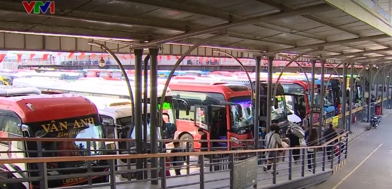 Vận tải chủ động giảm chi phí giữ ổn định giá vé - Ảnh 1.