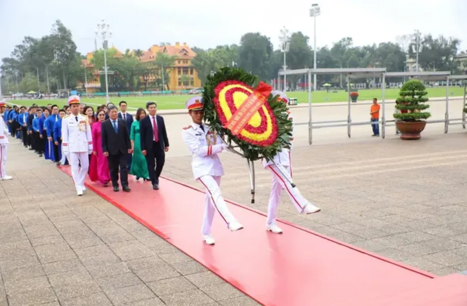 Lan tỏa gi&aacute; trị văn h&oacute;a th&ocirc;ng qua hoạt động thanh ni&ecirc;n - Ảnh 1.