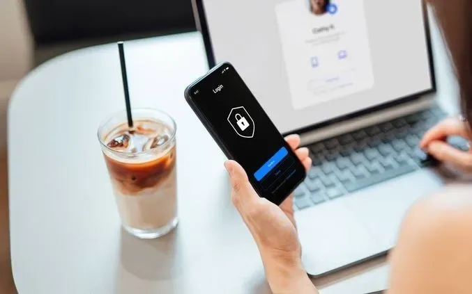 Đề xuất phạt tới 100 triệu đồng h&agrave;nh vi mở t&agrave;i khoản bằng định danh giả mạo- Ảnh 1.