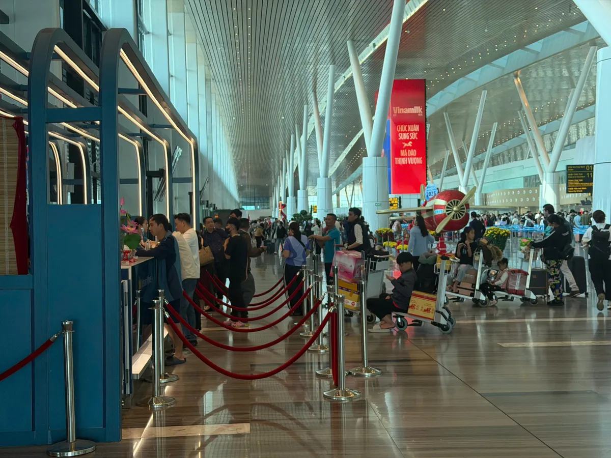 Giải mã chiến lược định giá vé máy bay thời kỳ biến động chi phí - Ảnh 1.