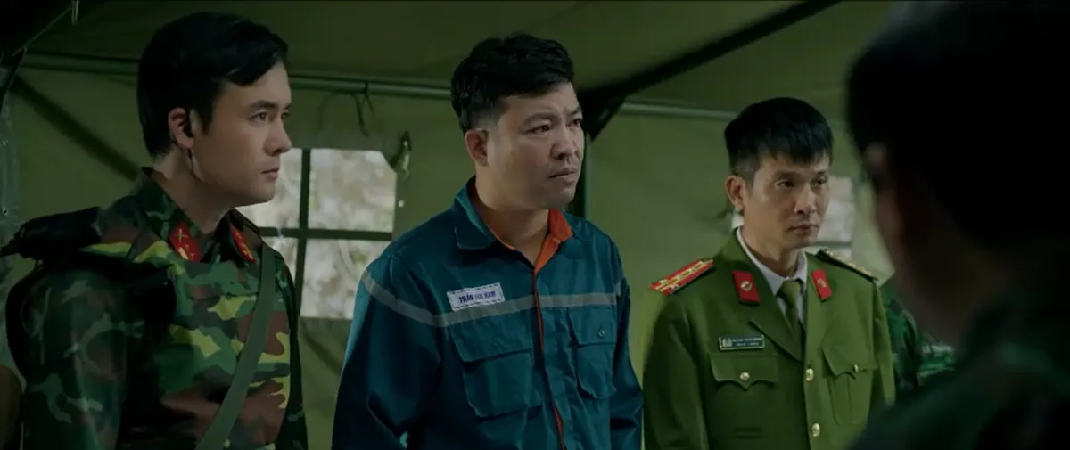 Phim Kh&ocirc;ng giới hạn - Tập 32: Phong - Trang trốn tho&aacute;t, lực lượng bộ đội giải cứu con tin trong hầm sập - Ảnh 14.