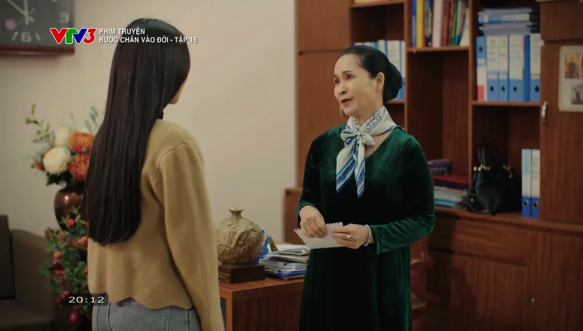 Bước ch&acirc;n v&agrave;o đời - Tập 15: Qu&acirc;n cố gắng h&ograve;a nhập với gia đ&igrave;nh Thương - Ảnh 1.