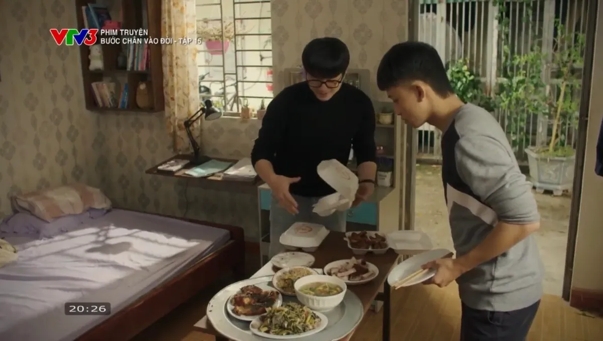 Bước ch&acirc;n v&agrave;o đời - Tập 15: Qu&acirc;n cố gắng h&ograve;a nhập với gia đ&igrave;nh Thương - Ảnh 8.