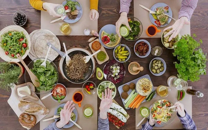 Thị trường thực phẩm lành mạnh toàn cầu dự kiến đạt hơn 863 tỷ USD vào năm 2026 với tốc độ tăng trưởng trên 10% mỗi năm. 