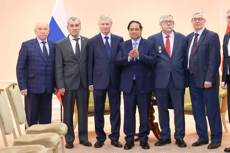 Thủ tướng tiếp l&atilde;nh đạo Hội Hữu nghị Nga - Việt v&agrave; Hội Cựu chiến binh Nga - Ảnh 4.