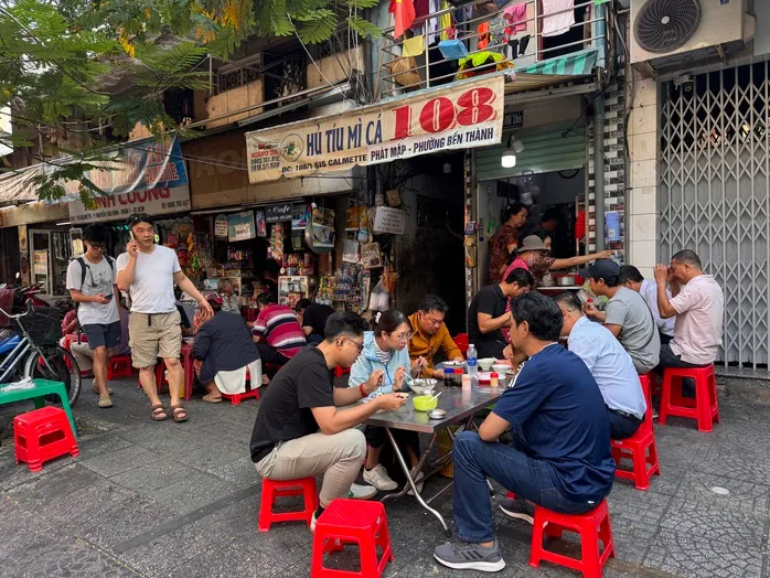 Chủ qu&aacute;n phở ở TP. Hồ Ch&iacute; Minh quyết kh&ocirc;ng tăng gi&aacute; d&ugrave; gas tăng gấp đ&ocirc;i- Ảnh 1.