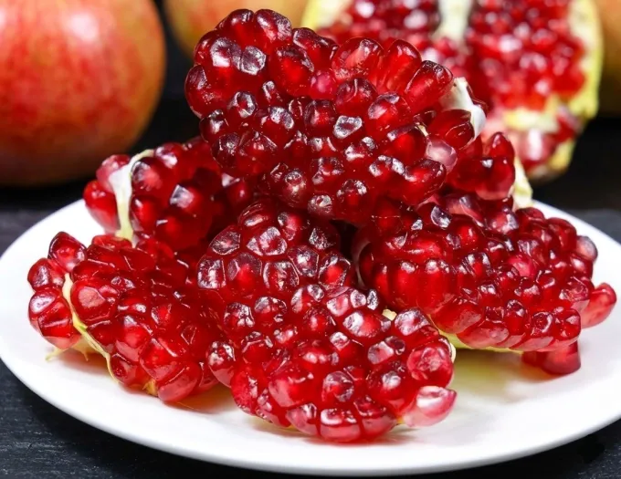 Bốn dưỡng chất hỗ trợ kiểm so&aacute;t melanin, gi&uacute;p cải thiện sạm n&aacute;m v&agrave; t&agrave;n nhang- Ảnh 1.