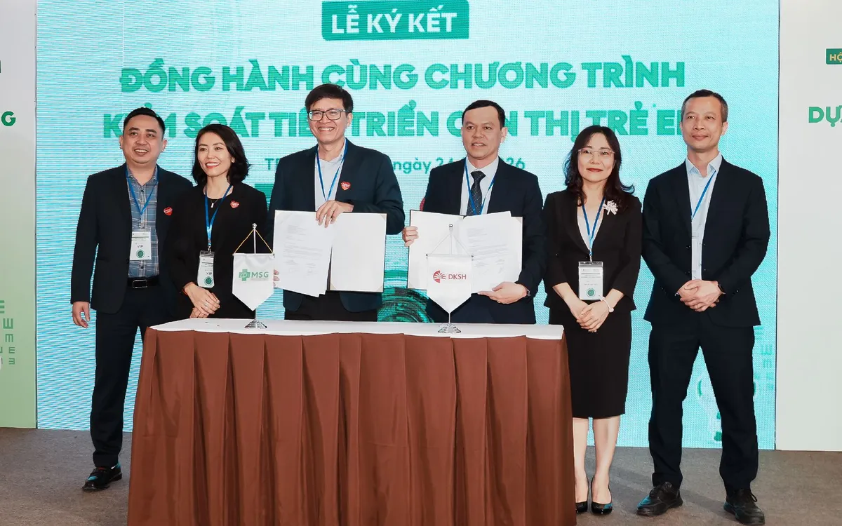 Cận Thị Trẻ Em: Thách Thức Sức Khỏe Học Đường và Hành Trình Kiểm Soát