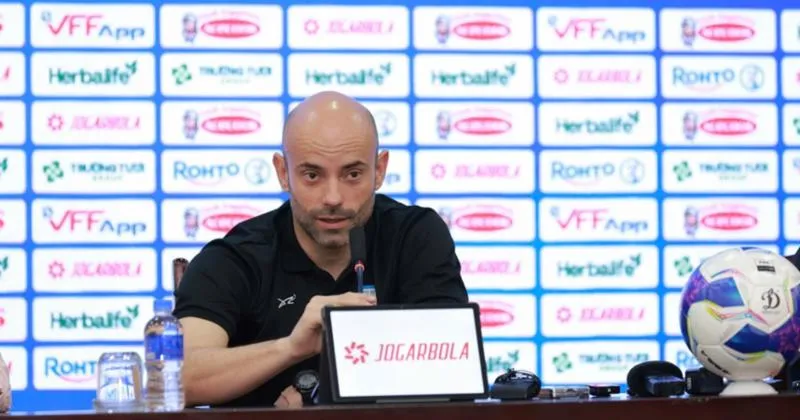 HLV Javier Cabrera đ&aacute;nh gi&aacute; cao tuyển Việt Nam trước trận giao hữu tại H&agrave; Nội- Ảnh 1.