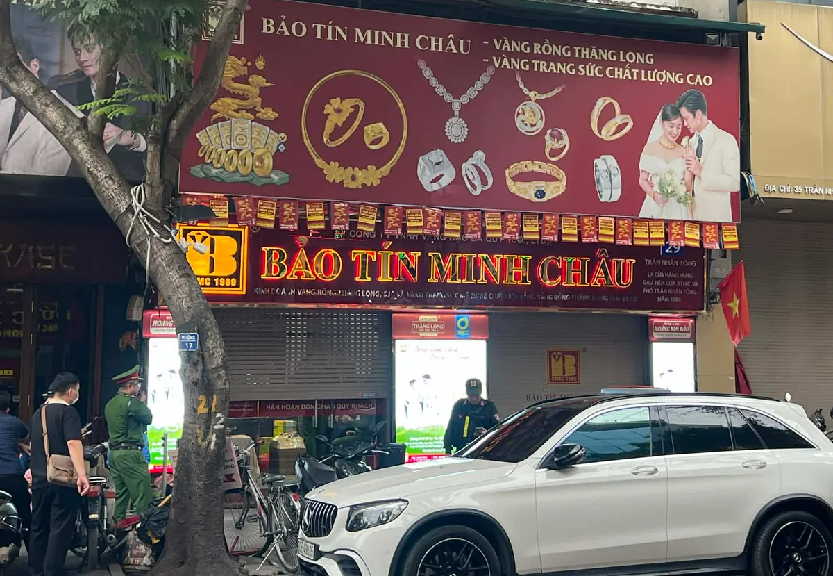 Bảo Tín Minh Châu nói lý do tạm ngừng giao dịch, thông báo thời gian mở cửa trở lại- Ảnh 1. Bảo Tín Minh Châu nói lý do tạm ngừng giao dịch, thông báo thời gian mở cửa trở lại- Ảnh 1.