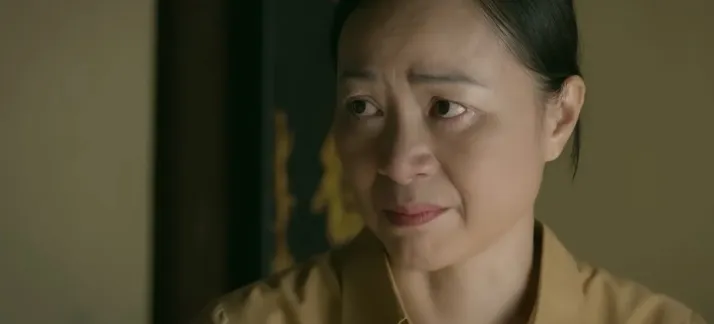 Đồng hồ đếm ngược - Tập 15: Mẹ Th&agrave;nh bị gia đ&igrave;nh cấm cửa - Ảnh 4.