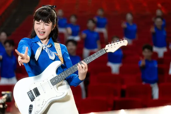 Điểm tin sao Việt: Minh Hằng, Nhật Kim Anh, Midu tái xuất điện ảnh - Ảnh 2.