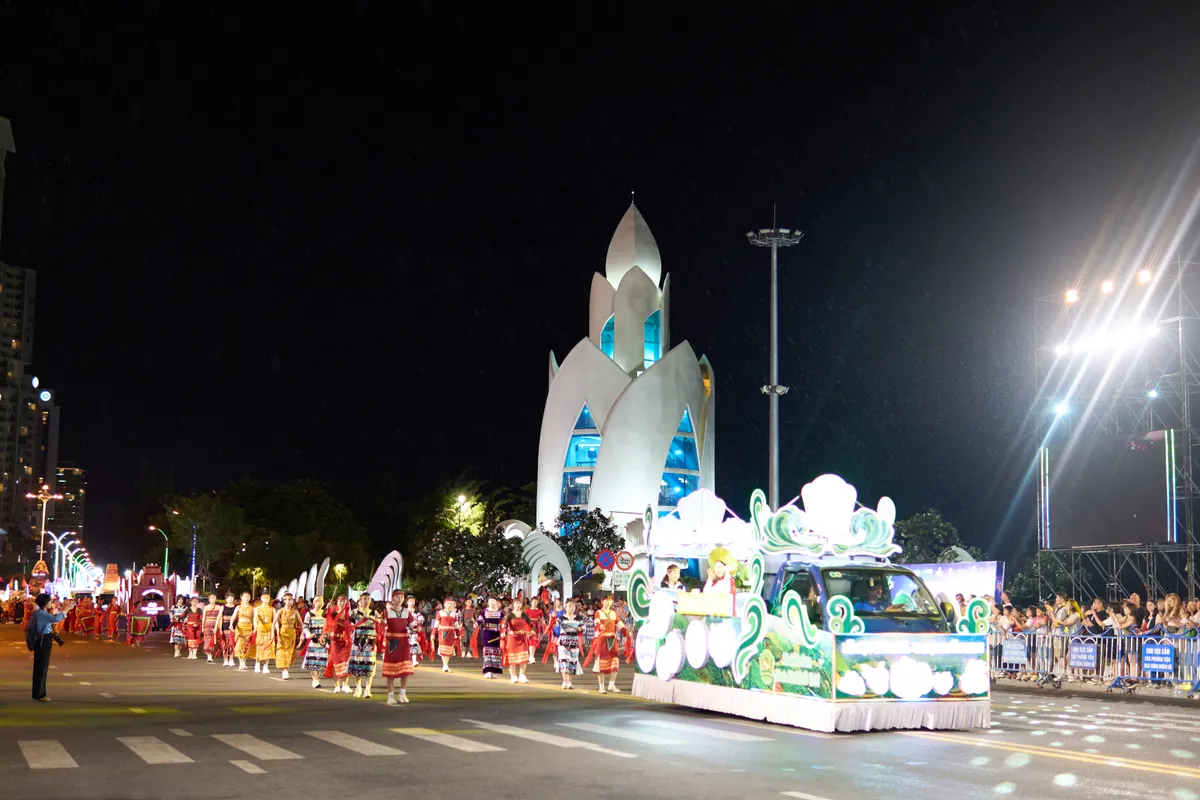 Khánh Hòa định vị công nghiệp giải trí thành trụ cột tăng trưởng mới- Ảnh 2. Khánh Hòa định vị công nghiệp giải trí thành trụ cột tăng trưởng mới- Ảnh 2.