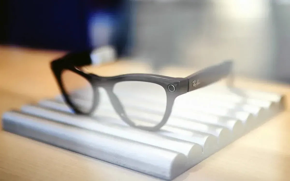 K&iacute;nh Ray-Ban Meta g&acirc;y tranh c&atilde;i v&igrave; lo ngại x&acirc;m phạm quyền ri&ecirc;ng tư- Ảnh 1.