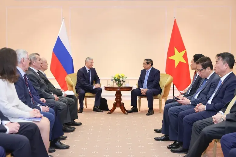 Thủ tướng đề nghị tăng cường hoạt động giao lưu giữa Hội Hữu nghị Nga - Việt v&agrave; cựu chiến binh Nga- Ảnh 1.