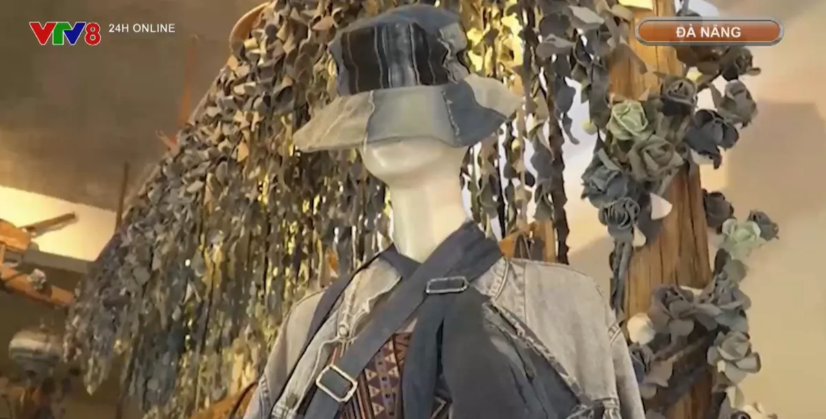 Lan toả sống xanh từ jeans t&aacute;i chế- Ảnh 1.