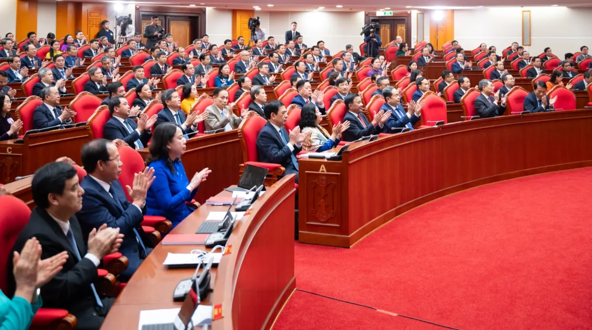 Chuyển VTV, VOV, TTXVN sang trực thuộc Ban Chấp h&agrave;nh Trung ương Đảng - Cụ thể h&oacute;a chủ trương chuyển đổi bộ m&aacute;y.- Ảnh 3.