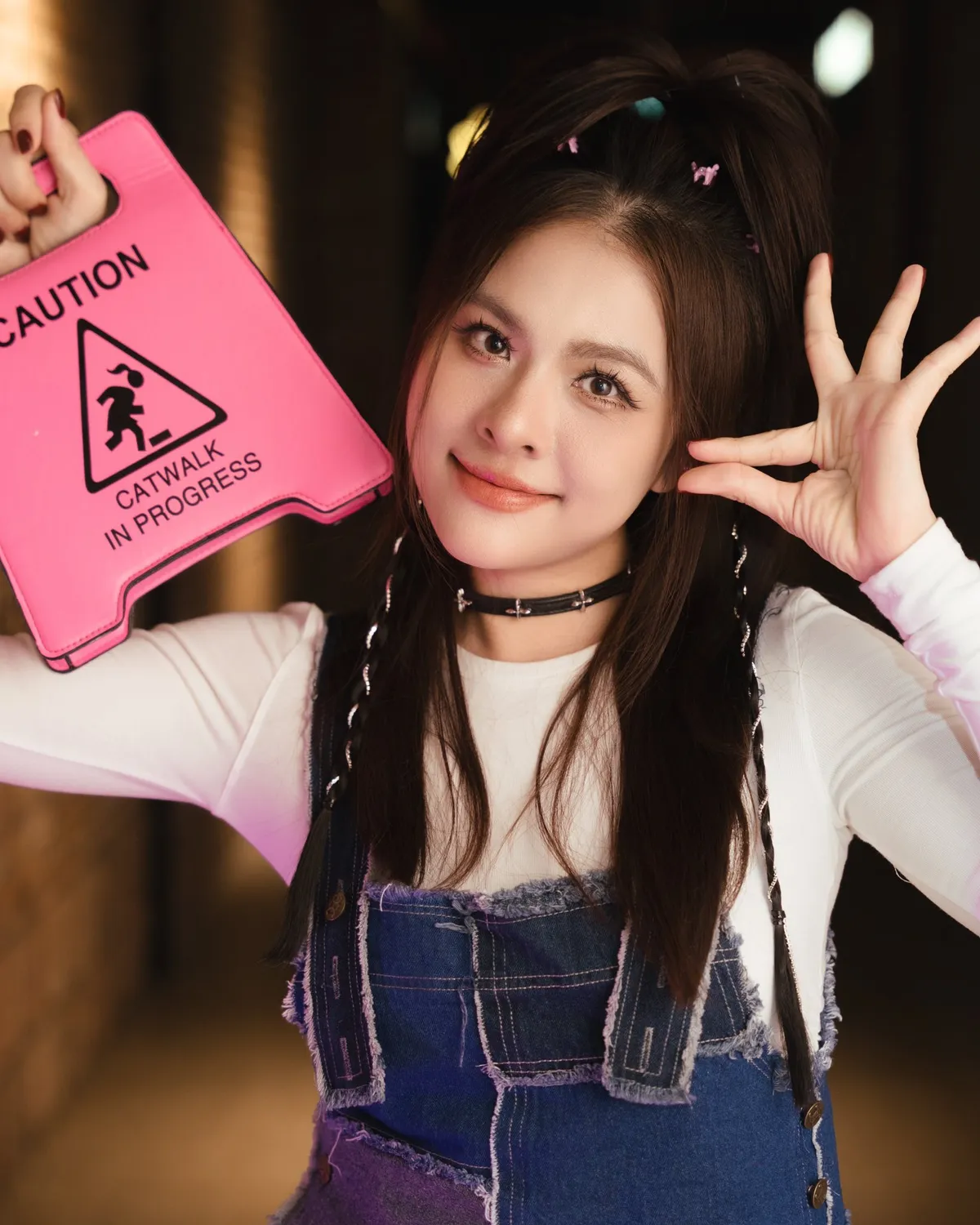 Điểm tin sao Việt: Minh Hằng, Nhật Kim Anh, Midu tái xuất điện ảnh - Ảnh 8.