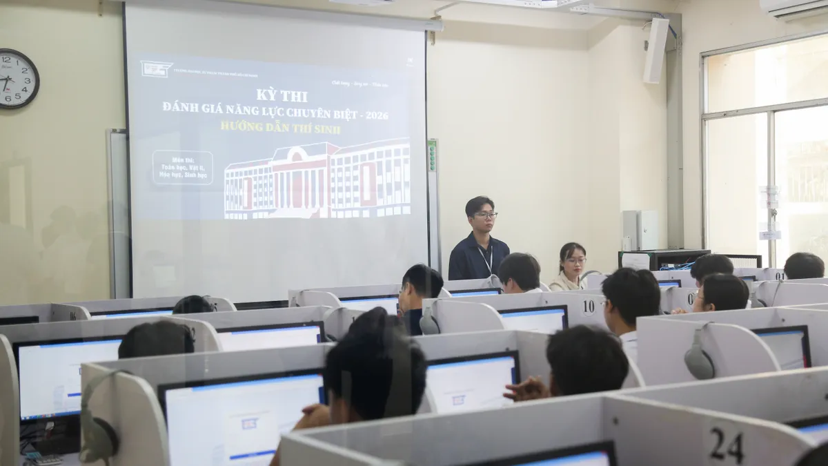 Th&iacute; sinh dự thi Đ&aacute;nh gi&aacute; năng lực chuy&ecirc;n biệt của Đại học Sư phạm TP Hồ Ch&iacute; Minh tăng vọt- Ảnh 3.
