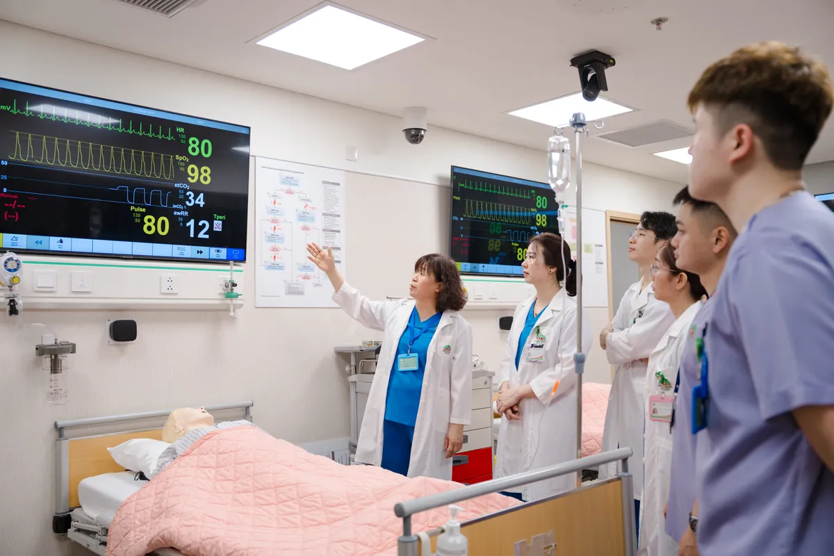 Bệnh viện Hồng Ngọc đưa v&agrave;o hoạt động Trung t&acirc;m Đ&agrave;o tạo Tiền l&acirc;m s&agrave;ng hiện đại chuẩn quốc tế- Ảnh 4.