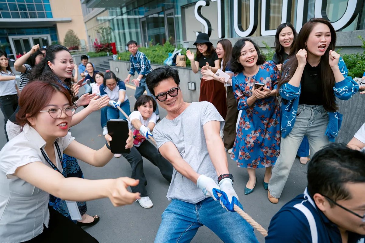 Tuổi trẻ VTV sôi nổi với các hoạt động thể thao chào mừng 95 năm thành lập Đoàn TNCS Hồ Chí Minh- Ảnh 11. Tuổi trẻ VTV sôi nổi với các hoạt động thể thao chào mừng 95 năm thành lập Đoàn TNCS Hồ Chí Minh - Ảnh 12.